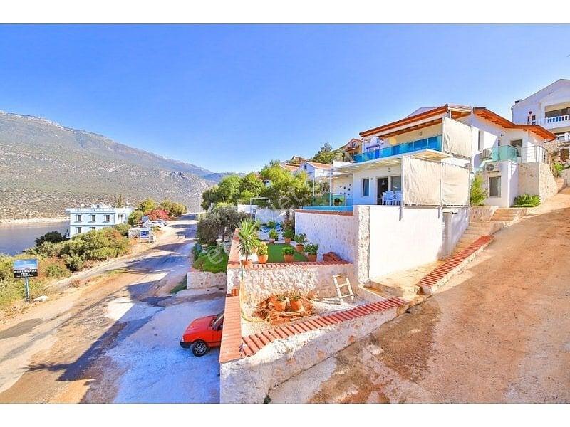Antalya Kaş Yarımadası'nda Yatırıma Uygun 2+1 Eşyalı Villalar - Görsel 5