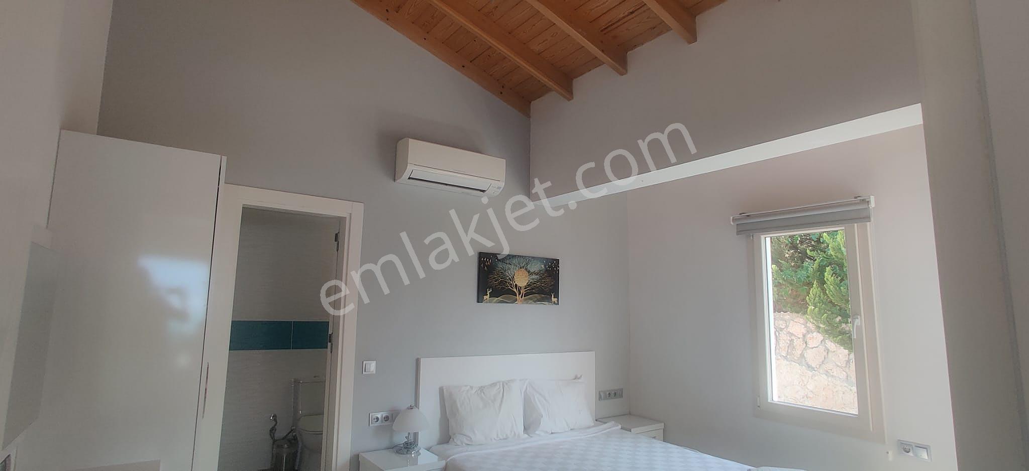 Antalya Kaş Yarımadası'nda Yatırıma Uygun 2+1 Eşyalı Villalar - Görsel 9