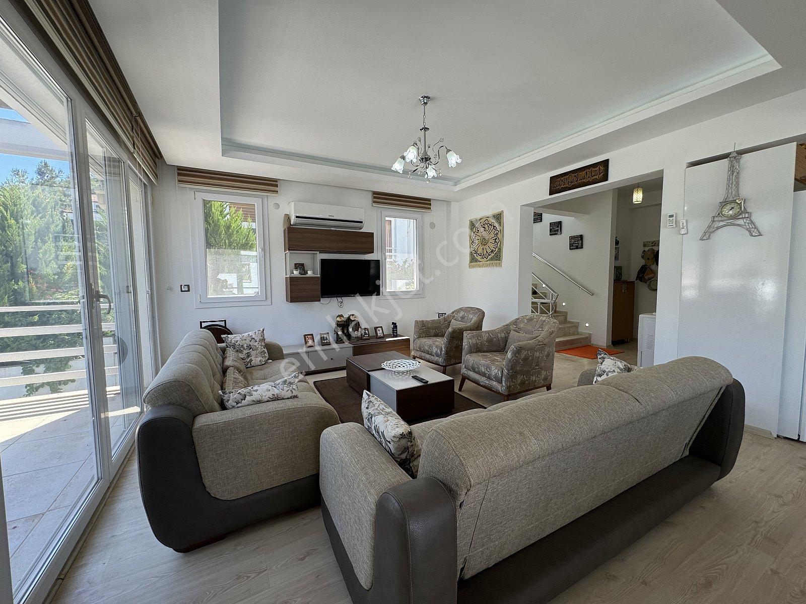 Fethiye Ölüdeniz’de Kısa Dönem Kiralamaya Uygun Özel Havuzlu Villa - Görsel 8