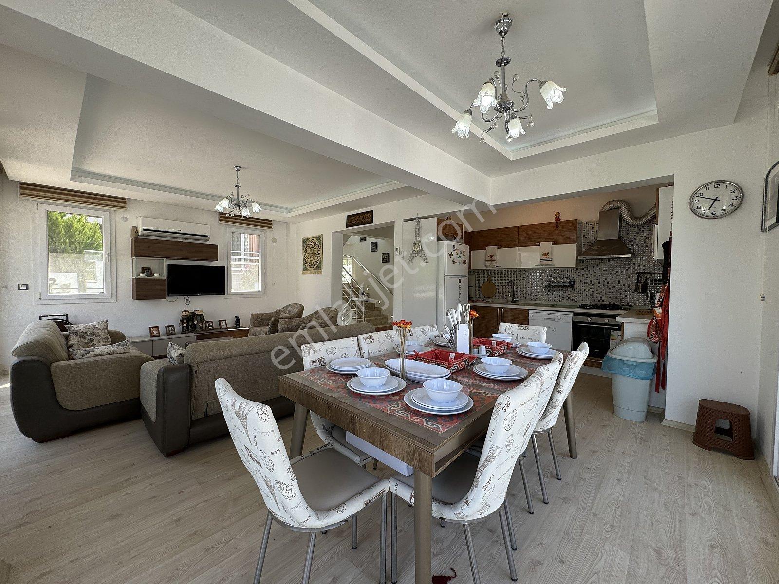 Fethiye Ölüdeniz’de Kısa Dönem Kiralamaya Uygun Özel Havuzlu Villa - Görsel 20