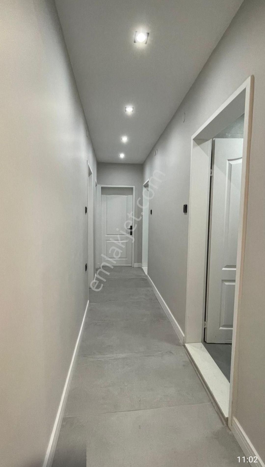 Ticaret Odasının Yanında İçi Sıfır Yapılı İş Yeri Olarak Kullanıma Müsait 3+1 Daire - Görsel 8