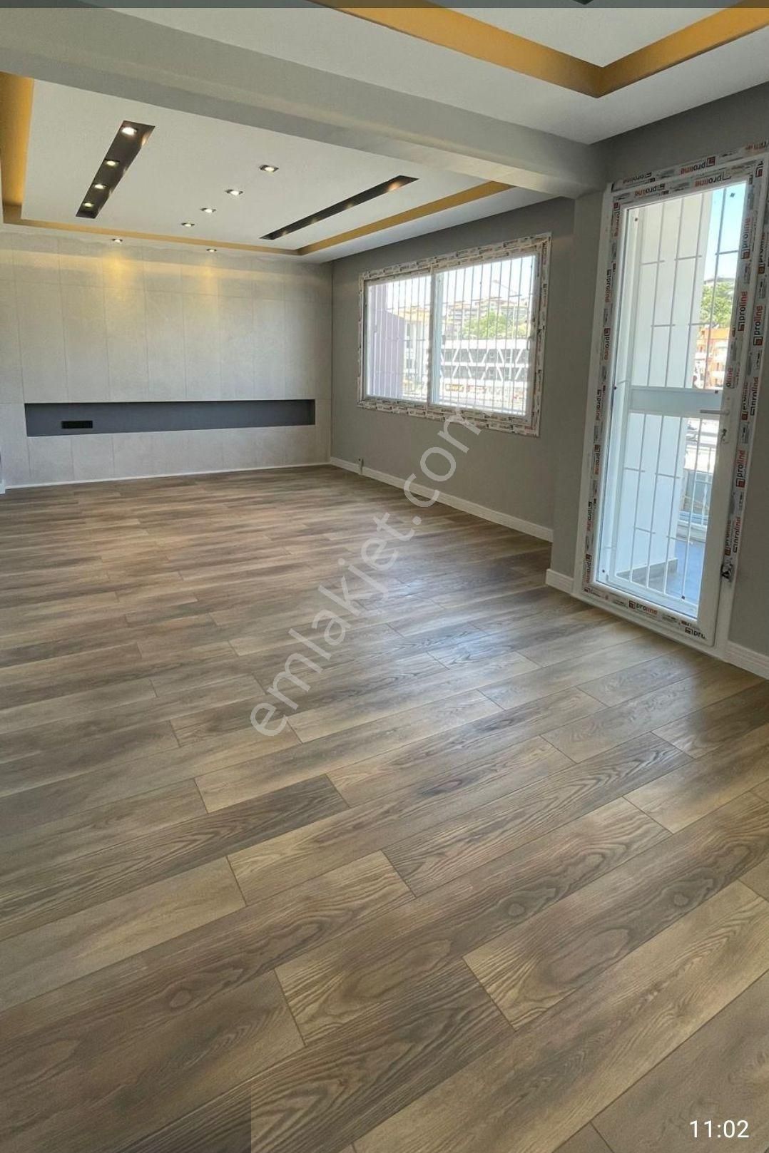 Ticaret Odasının Yanında İçi Sıfır Yapılı İş Yeri Olarak Kullanıma Müsait 3+1 Daire - Görsel 4