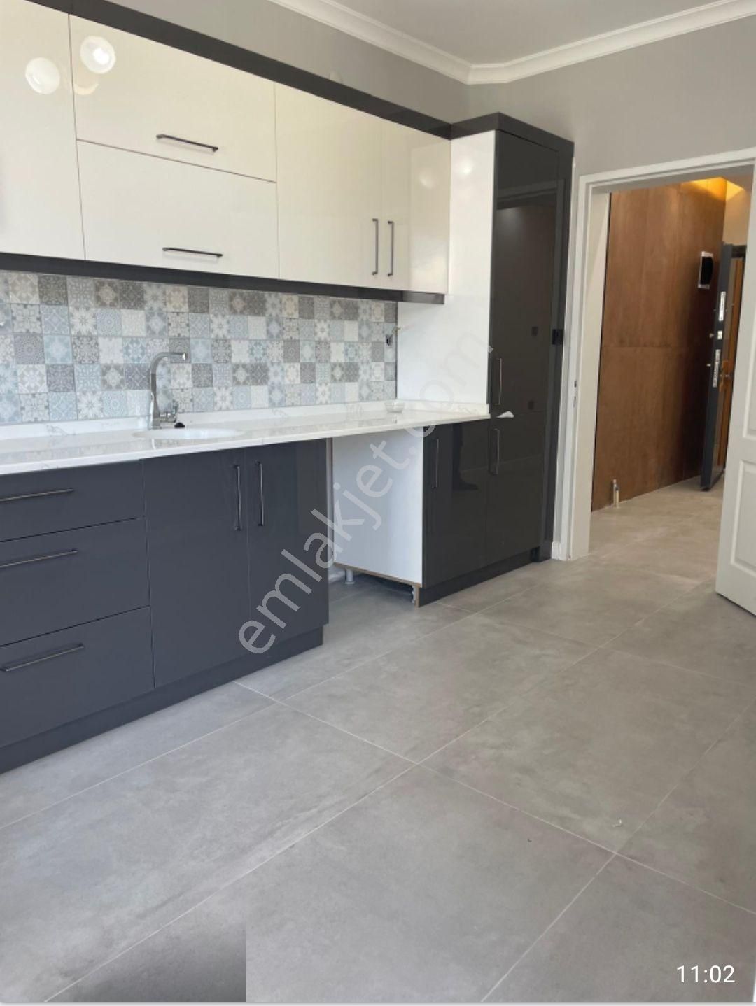 Ticaret Odasının Yanında İçi Sıfır Yapılı İş Yeri Olarak Kullanıma Müsait 3+1 Daire - Görsel 6