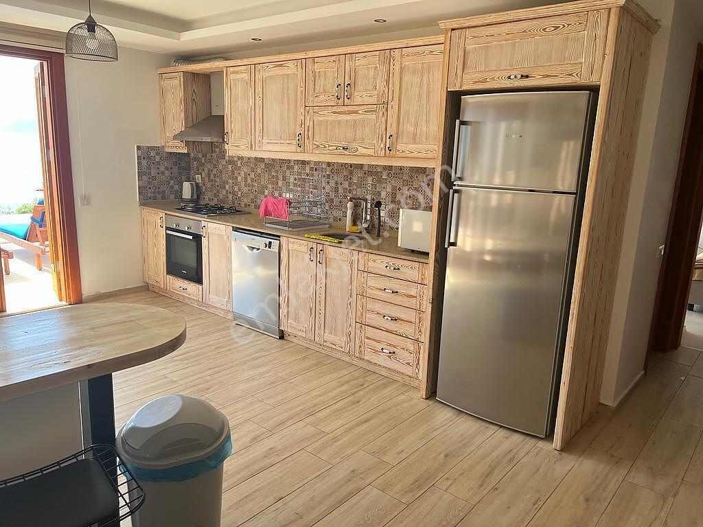 Kaş'ta Kısa Dönem Kiralamaya Uygun Deniz Manzaralı 4+1 Villa - Görsel 8