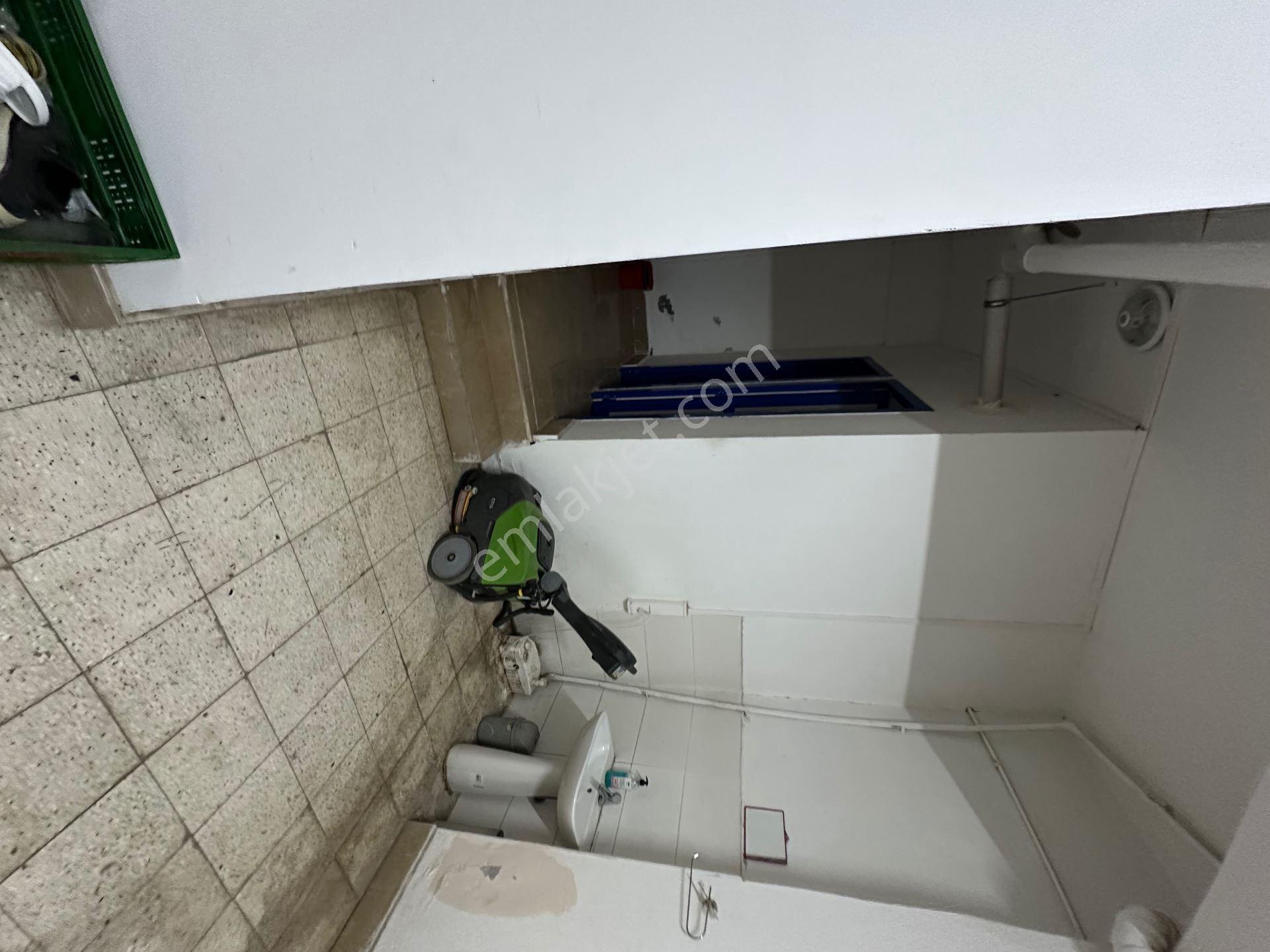 Nusaybin Lozan Caddesi Üzerinden 620 Metrekare Kiralık Depolu Dükkan - Görsel 31
