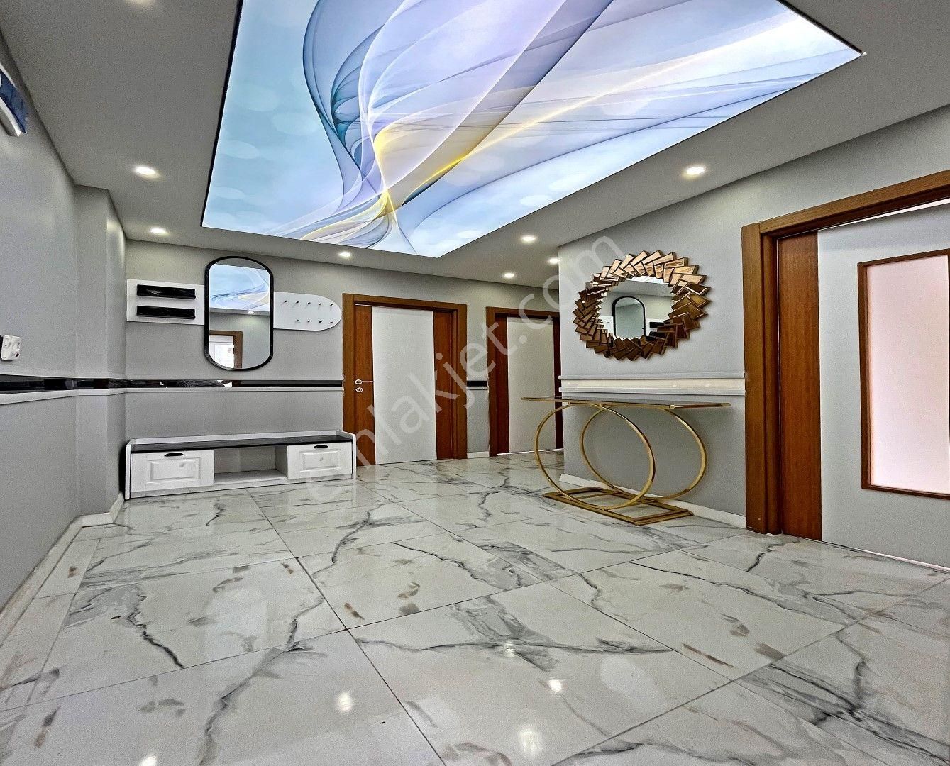 Bahçeşehir Lokasyonunda Satılık 2+1 Lüks Daire - Görsel 10