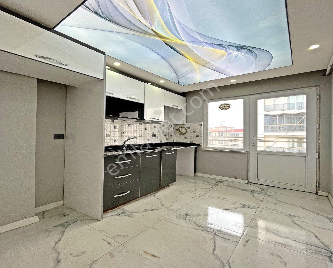 Bahçeşehir Lokasyonunda Satılık 2+1 Lüks Daire - Görsel 27