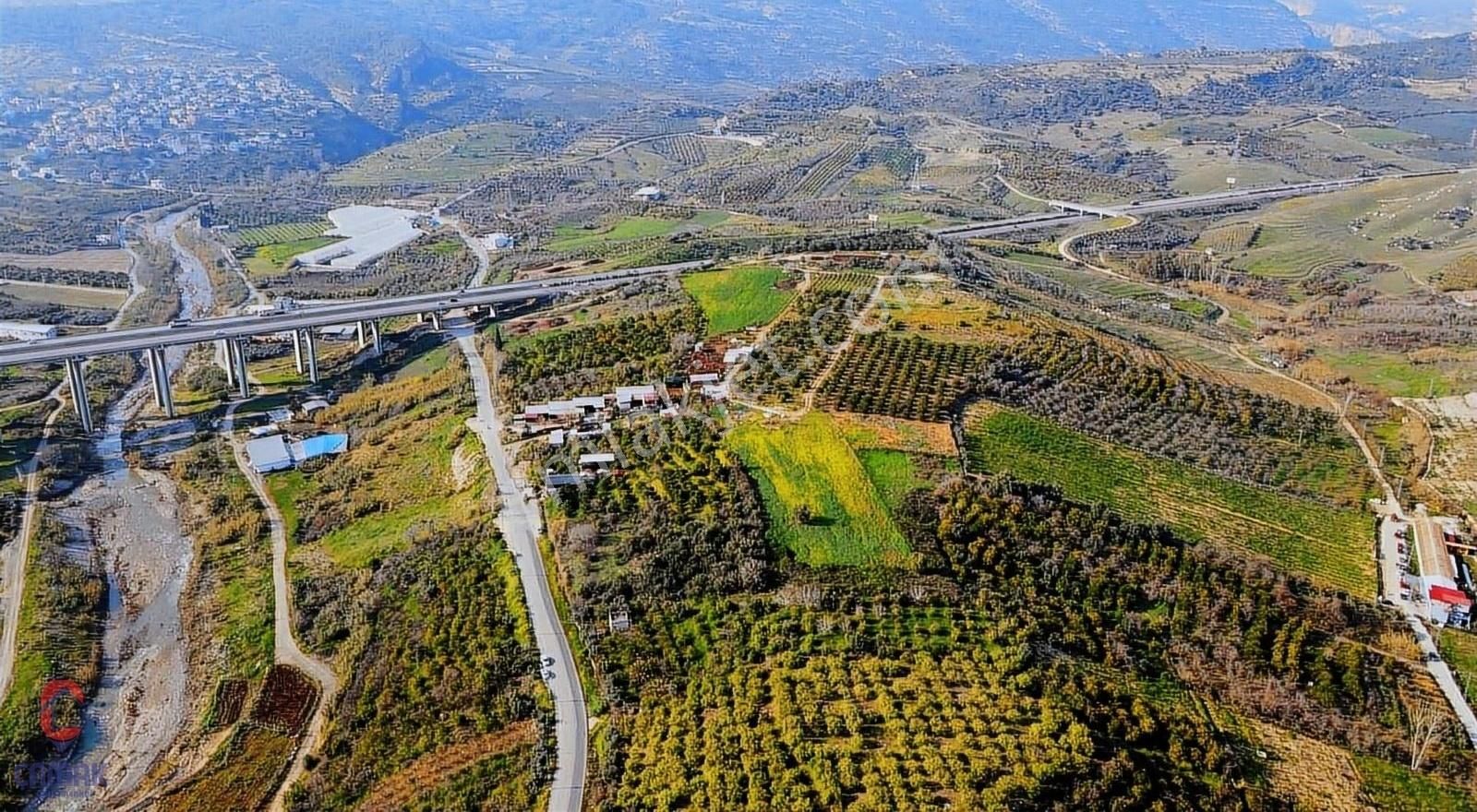 Karaisalı!da Asfalt Yola 58 Metre Cepheli Depo Yapımına Uygun - Görsel 6