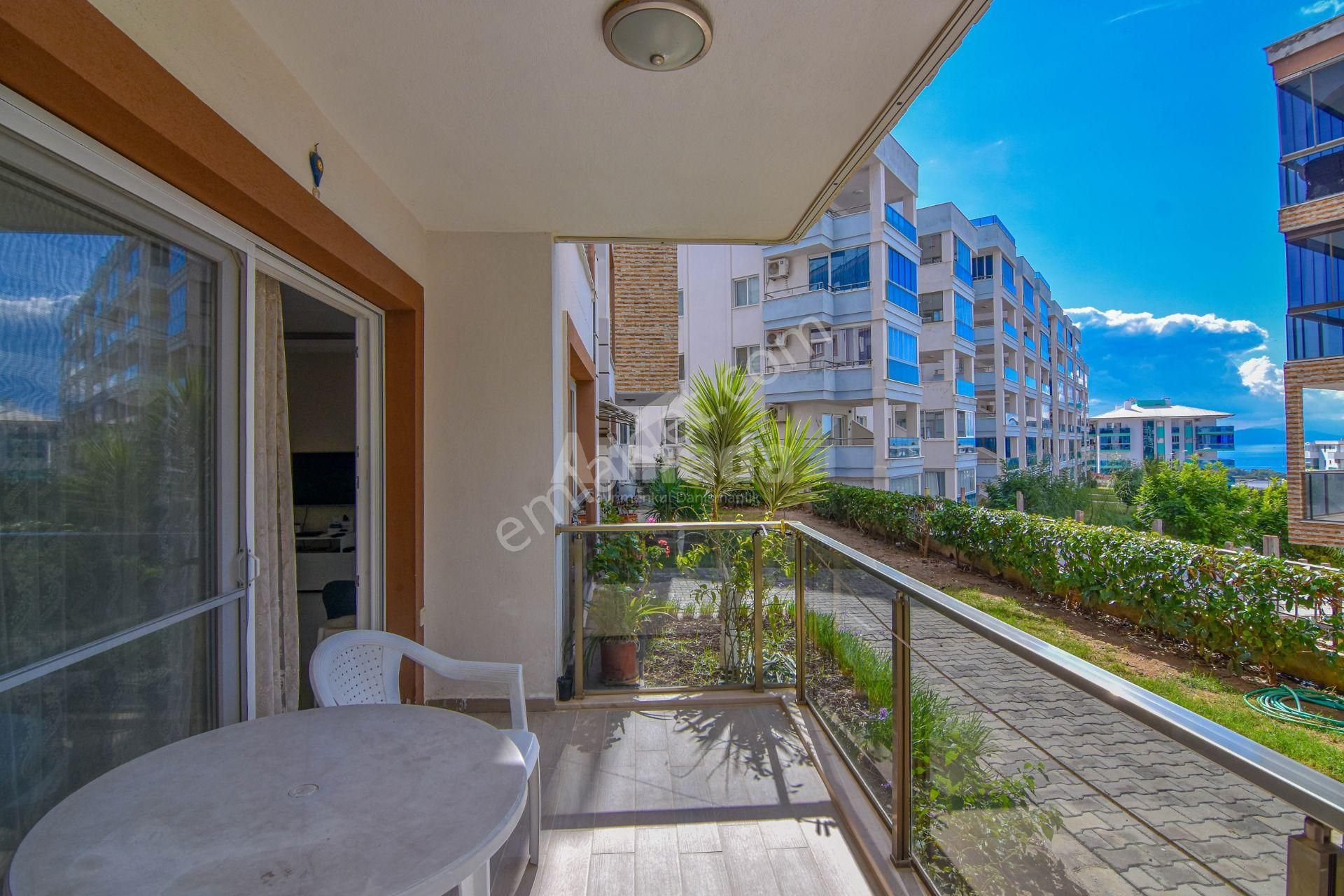 Kuşadası Değirmendere'de Kısmi Deniz Manzaralı Satılık 3+1 Daire - Görsel 8