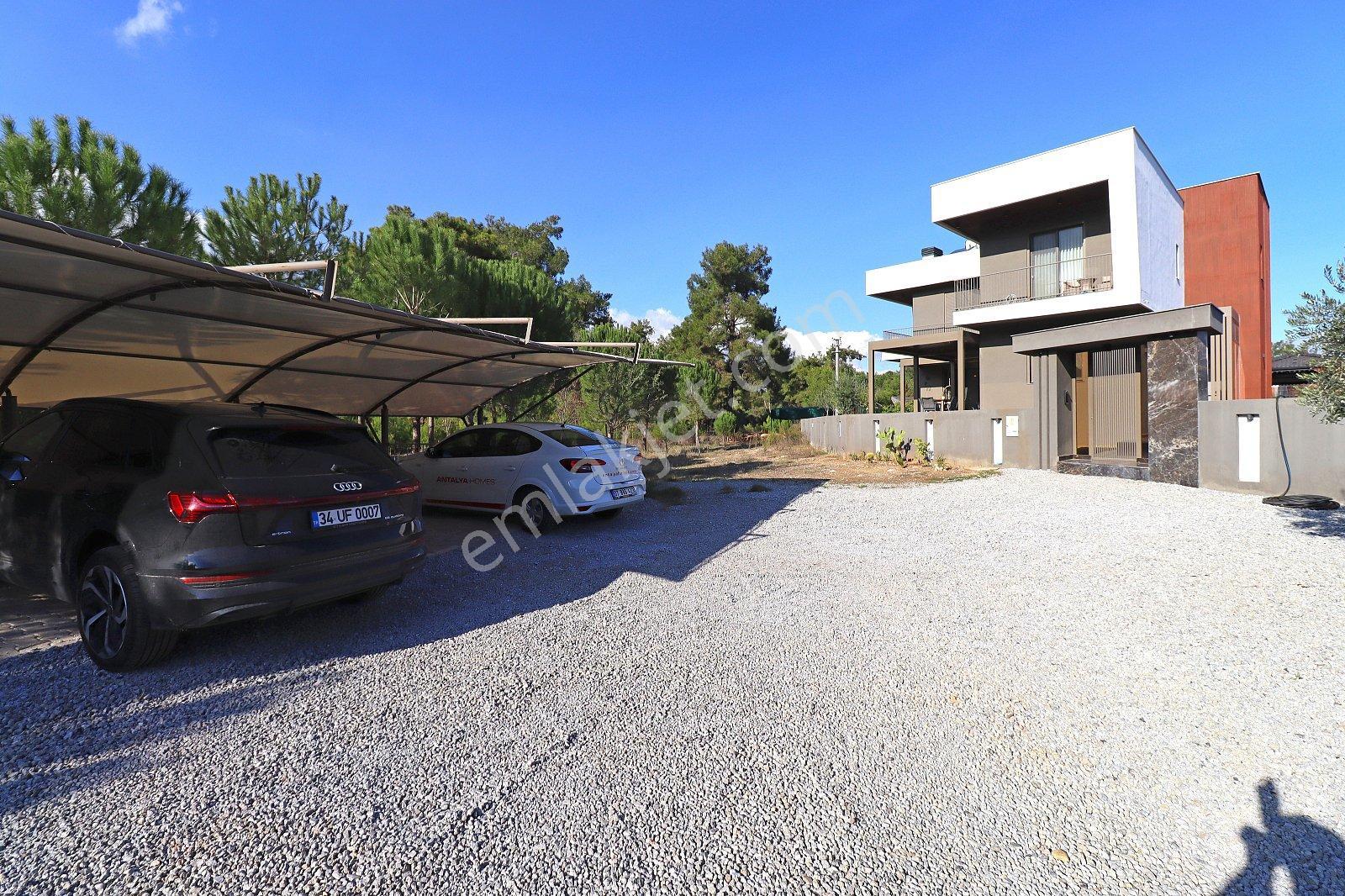 Döşemealtı Nebiler'de Doğayla İç İçe Eşyalı Müstakil Villa - Görsel 3