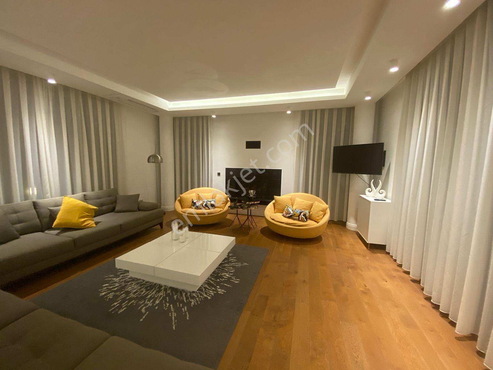 İzmir Çeşme'de Ilıca Plajı'na Yakın Müstakil Havuzlu Villa - Görsel 16
