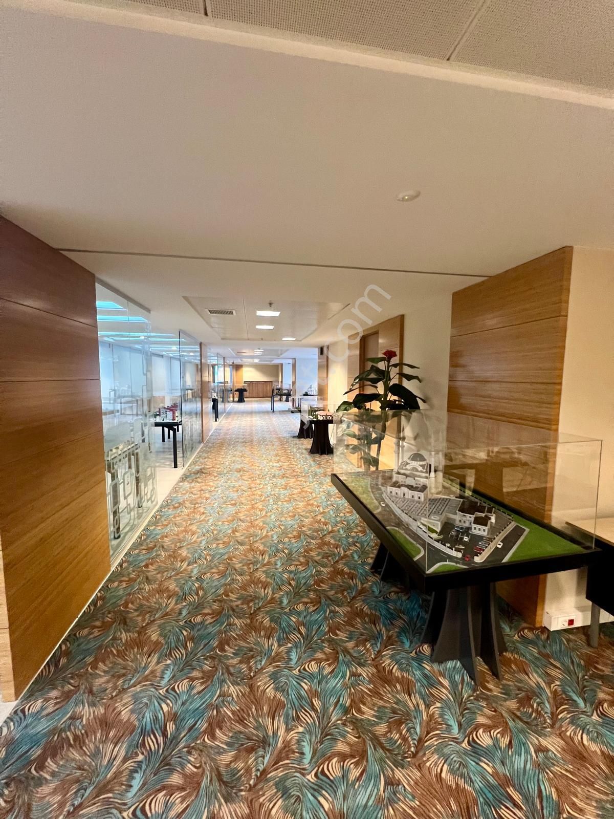 Bahçelievler Basıneksperss 'de Kiralık Prestijli Ofis Plaza Katı - Görsel 12