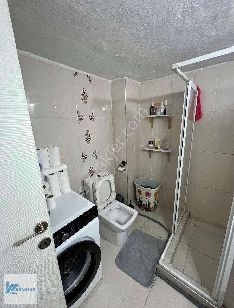 Asansör Emlaktan Satılık 2+1 Dogalgazlı Full Yapılı Masrafsız ! - Görsel 4