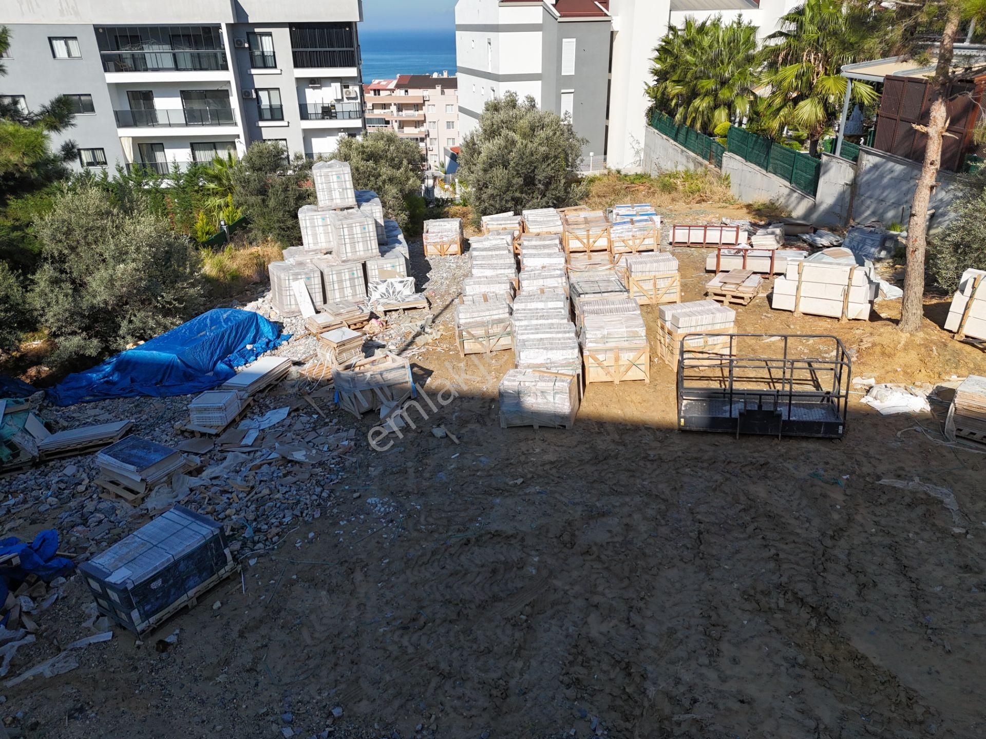 Kuşadası Ege Mahallesi’nde Trend Royal Siteleri Önünde Emsalsiz 601 M² Arsa - Görsel 16
