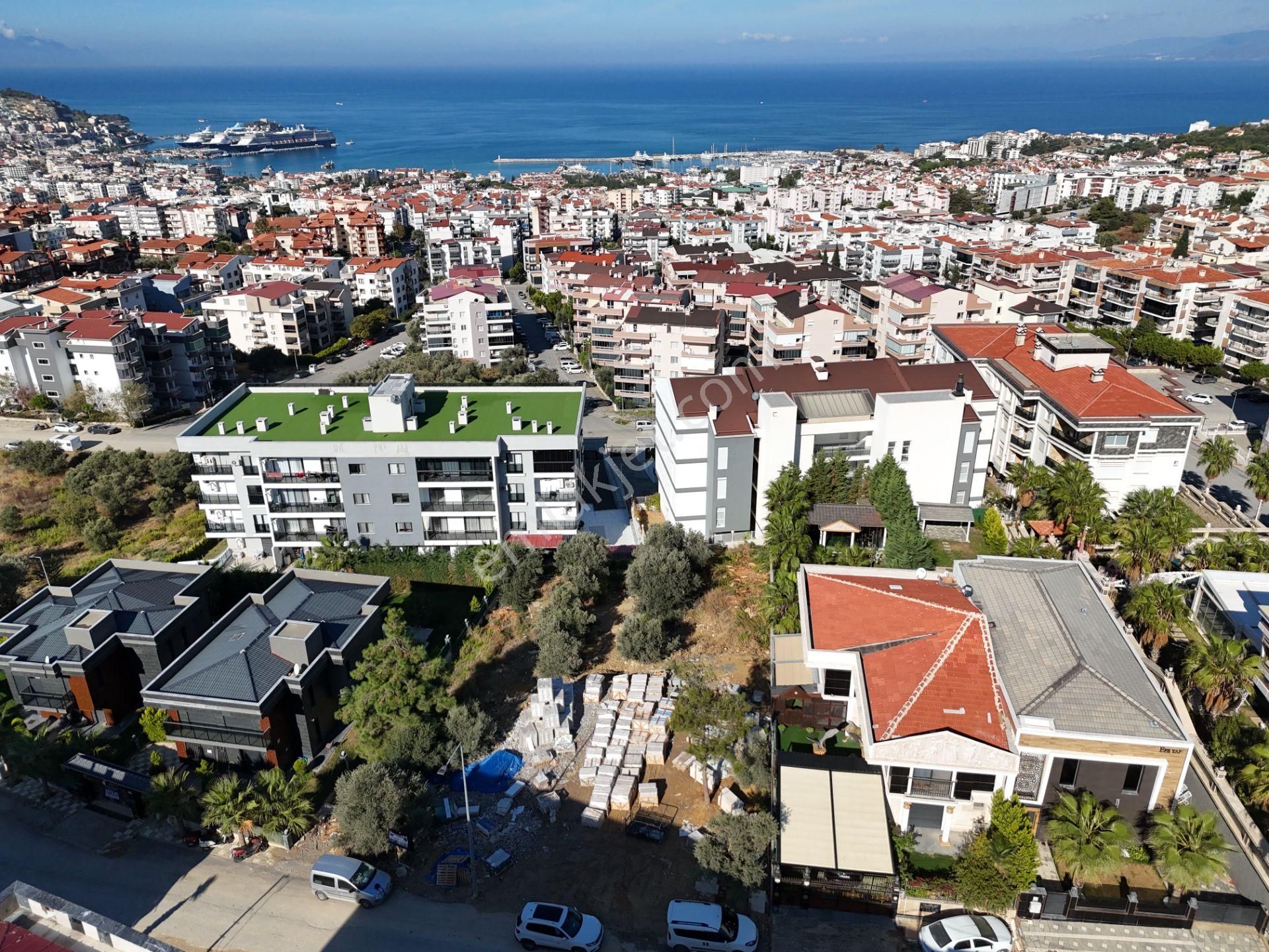 Kuşadası Ege Mahallesi’nde Trend Royal Siteleri Önünde Emsalsiz 601 M² Arsa - Görsel 14