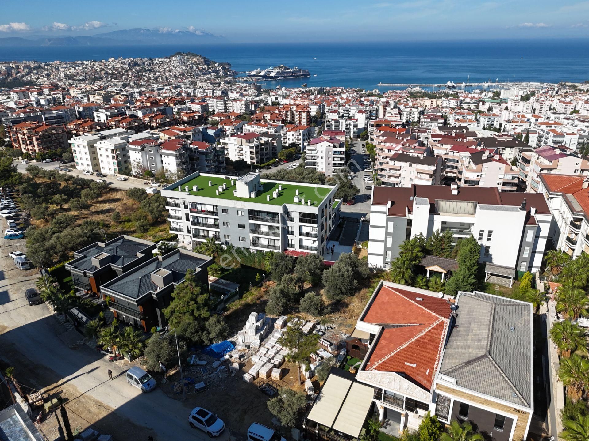 Kuşadası Ege Mahallesi’nde Trend Royal Siteleri Önünde Emsalsiz 601 M² Arsa - Görsel 15