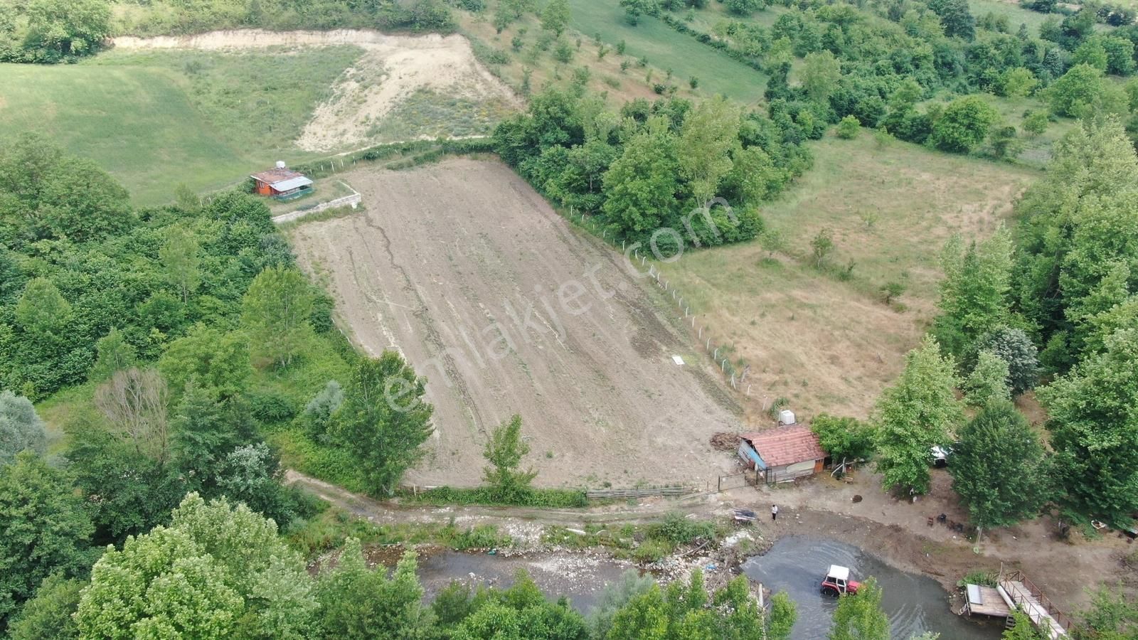 Oylat Yolu Üzerinde 40m2 Ruhsatlı Ev+dam Tel Örgülü Harika Nokta - Görsel 28