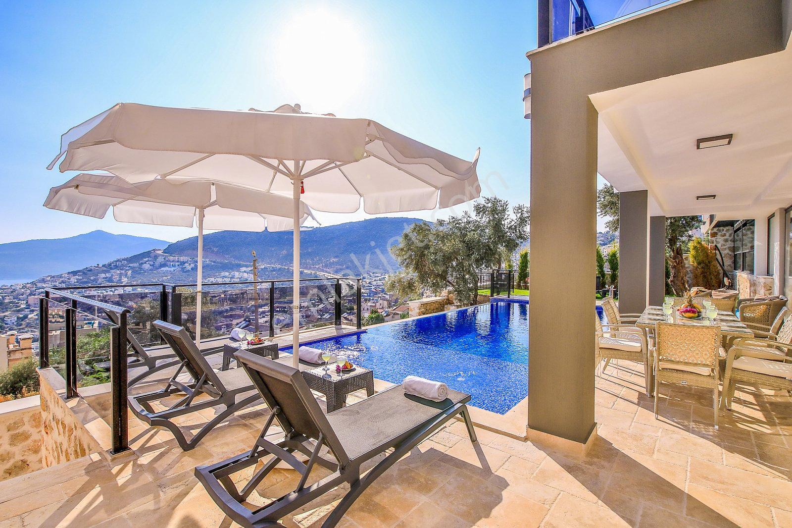 Kaş Kalkan'da Satılık Açık Ve Kapalı Havuzlu 5+1 Villa - Görsel 7