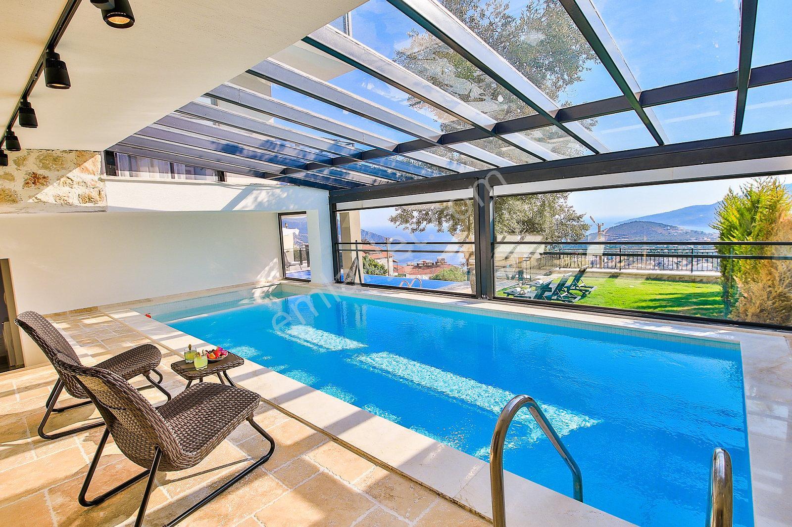 Kaş Kalkan'da Satılık Açık Ve Kapalı Havuzlu 5+1 Villa - Görsel 15