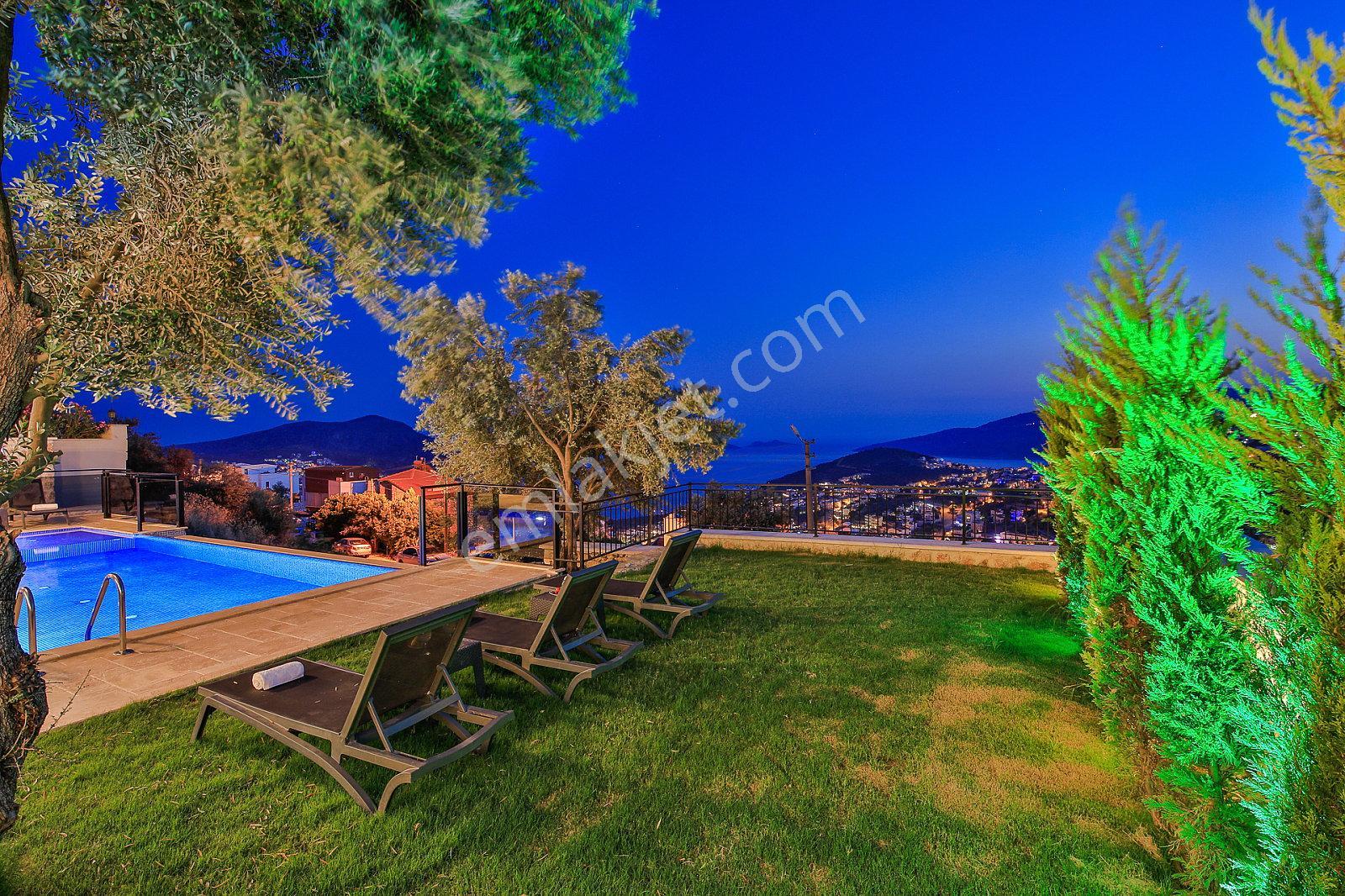 Kaş Kalkan'da Satılık Açık Ve Kapalı Havuzlu 5+1 Villa - Görsel 18