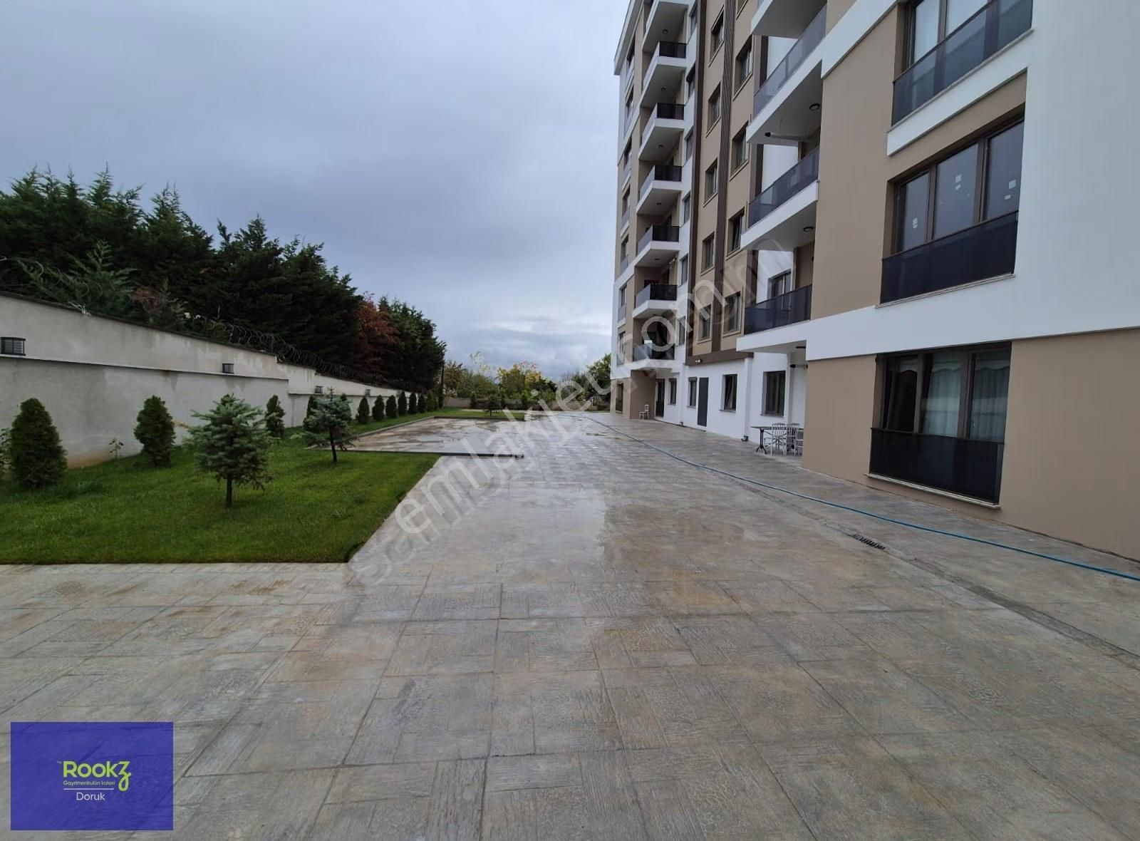 Rookzdoruk'dan Necipfazıl'da Yüksek Şerifiyeli Merkezi Konum 3+1 - Görsel 16