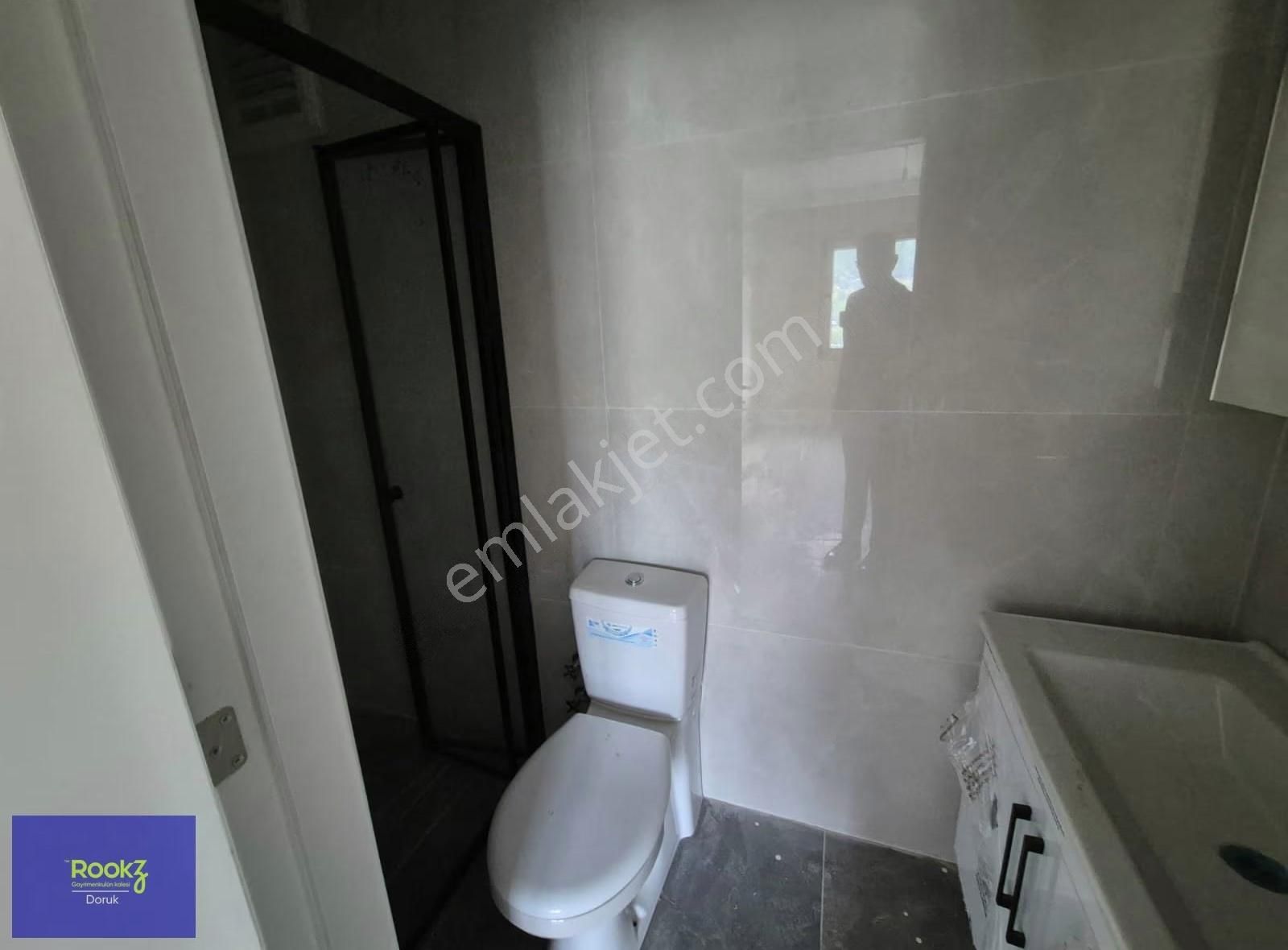 Rookzdoruk'dan Necipfazıl'da Yüksek Şerifiyeli Merkezi Konum 3+1 - Görsel 18