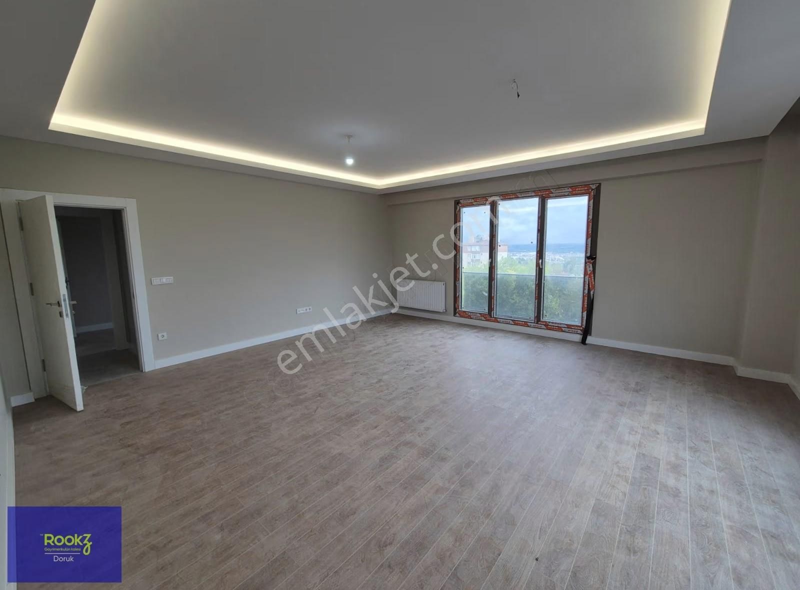 Rookzdoruk'dan Necipfazıl'da Yüksek Şerifiyeli Merkezi Konum 3+1 - Görsel 31