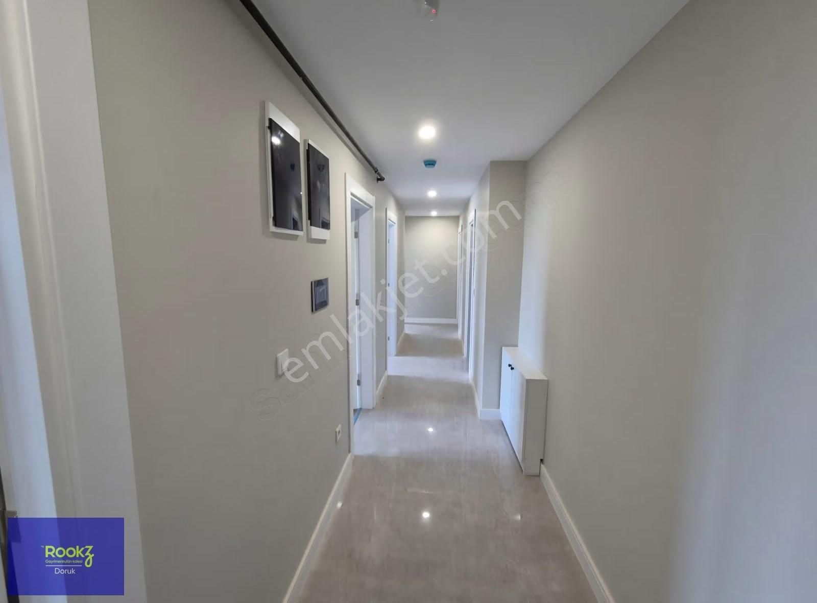 Rookzdoruk'dan Necipfazıl'da Yüksek Şerifiyeli Merkezi Konum 3+1 - Görsel 35