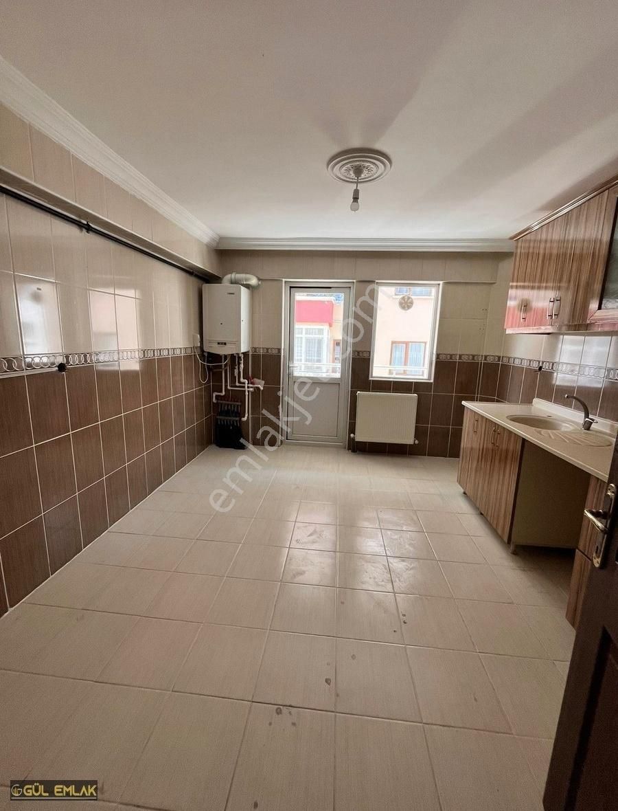 Karapürçek Cadde Üzeri Ön Cephe Katta Asansörlü 135 Mt 3+1 Daire - Görsel 2