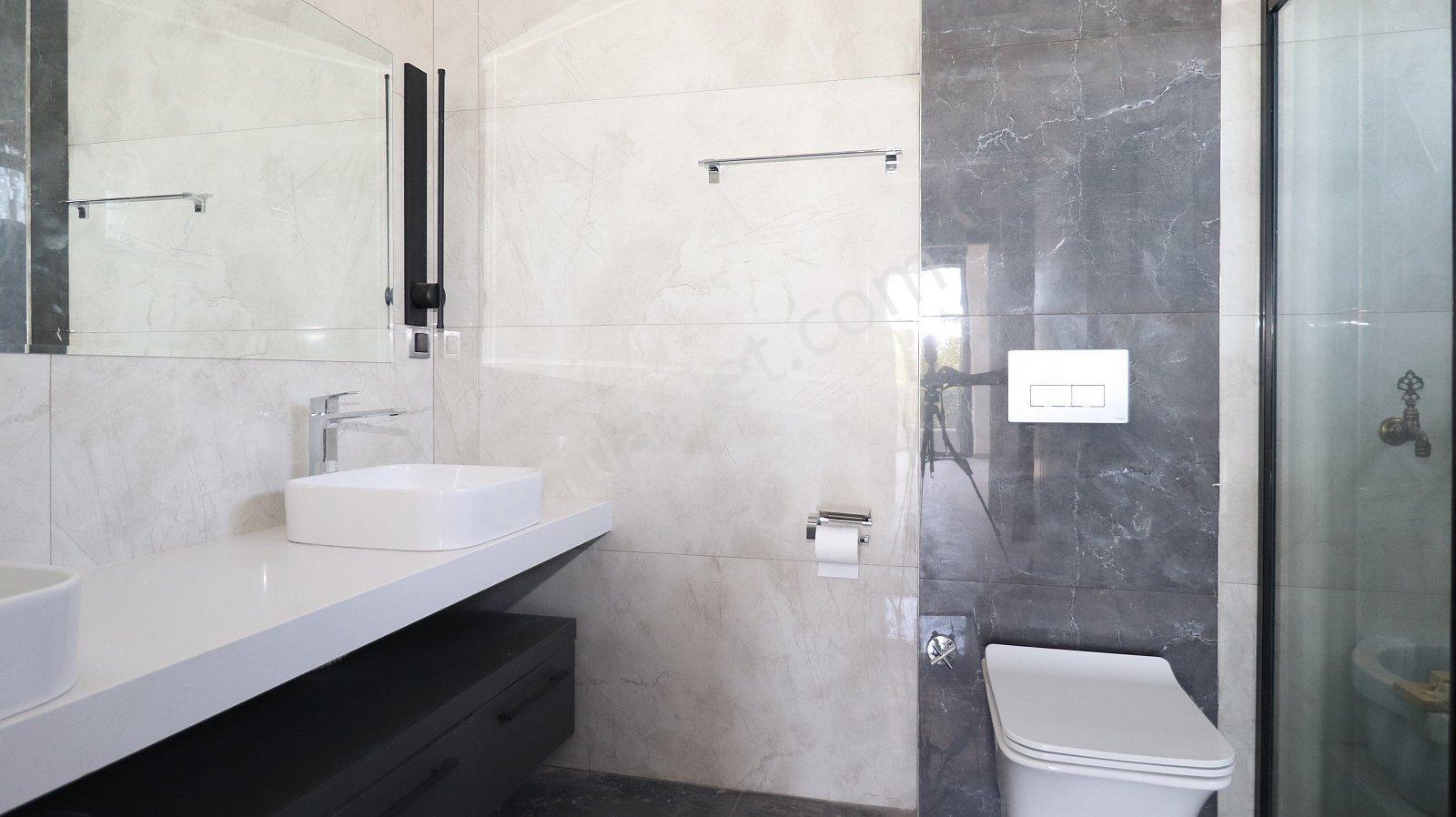 Antalya Döşemealtı Zengin Özellikli Müstakil Villa - Görsel 8