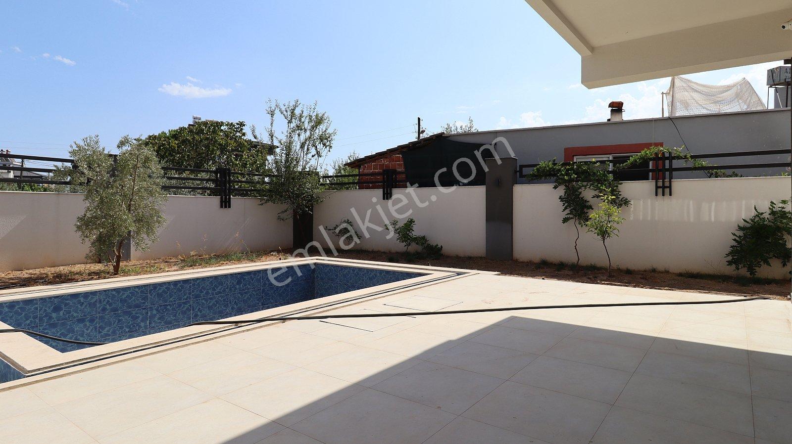 Antalya Döşemealtı Zengin Özellikli Müstakil Villa - Görsel 10