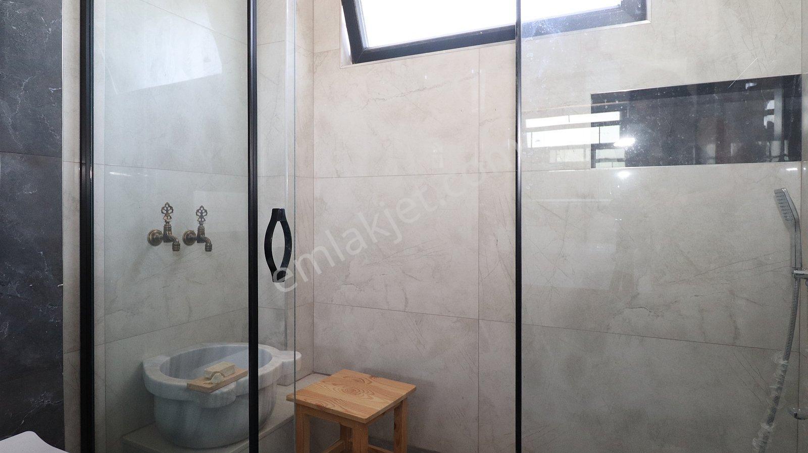 Antalya Döşemealtı Zengin Özellikli Müstakil Villa - Görsel 7