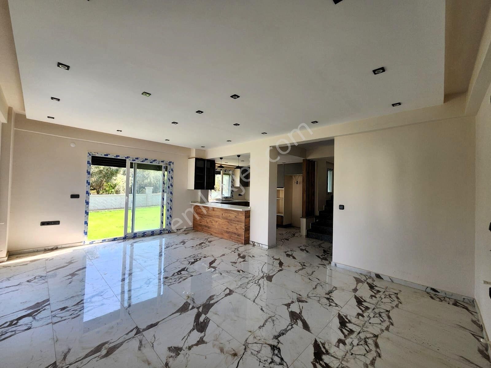 İzmir Seferihisar Doğanbey De Satılık Müstakil Yazlık Villa 3+1 - Görsel 16