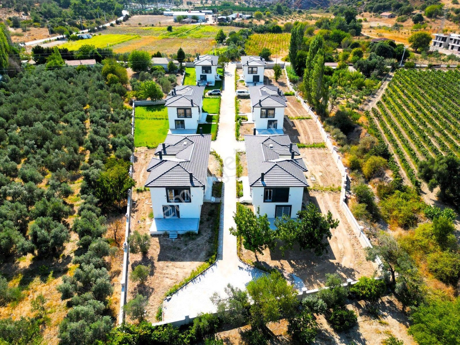 İzmir Seferihisar Doğanbey De Satılık Müstakil Yazlık Villa 3+1 - Görsel 2