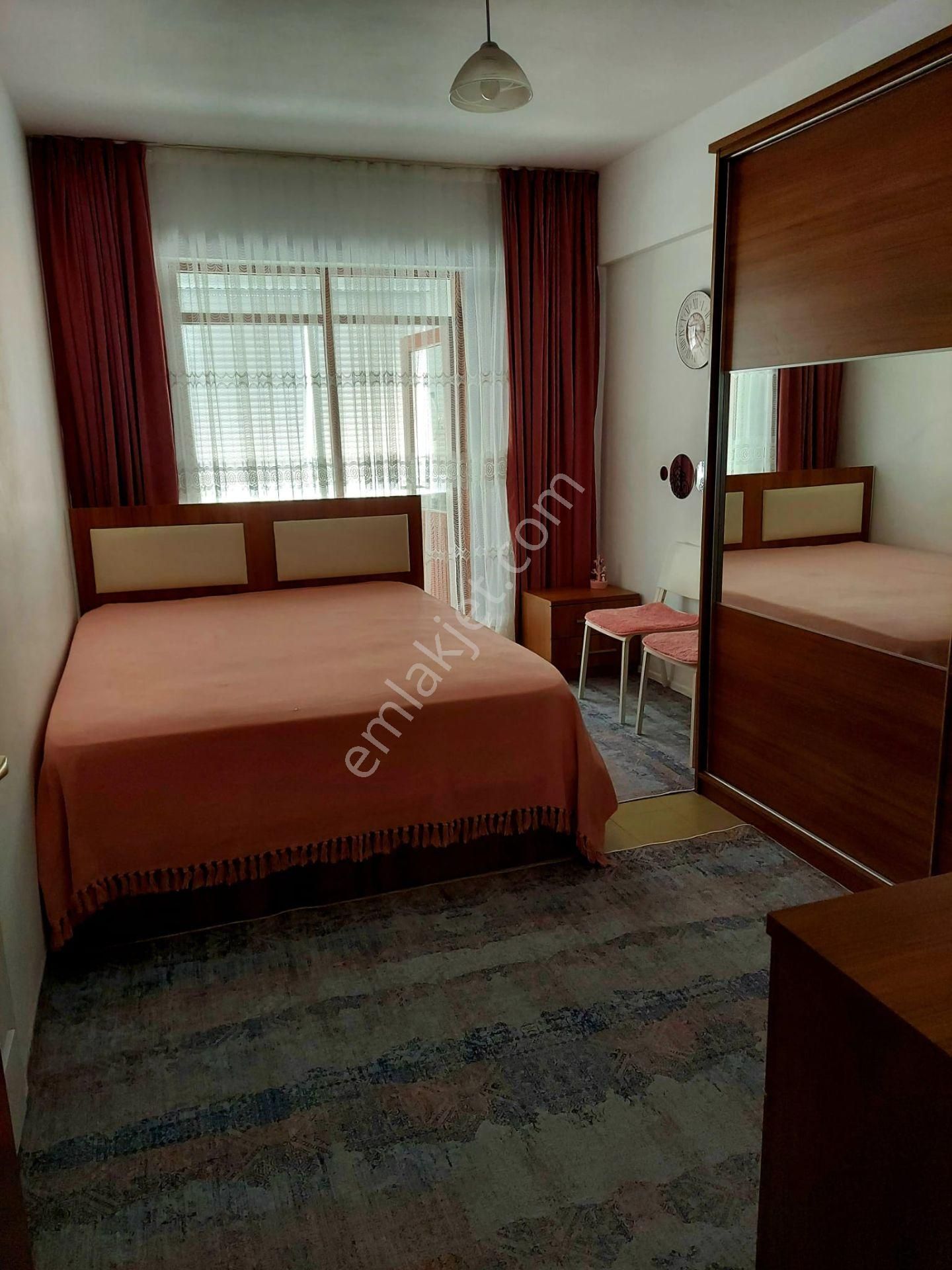 Güvenlik Mahallesinde 3+1 Geniş Eşyalı Satılık Daire - Görsel 7