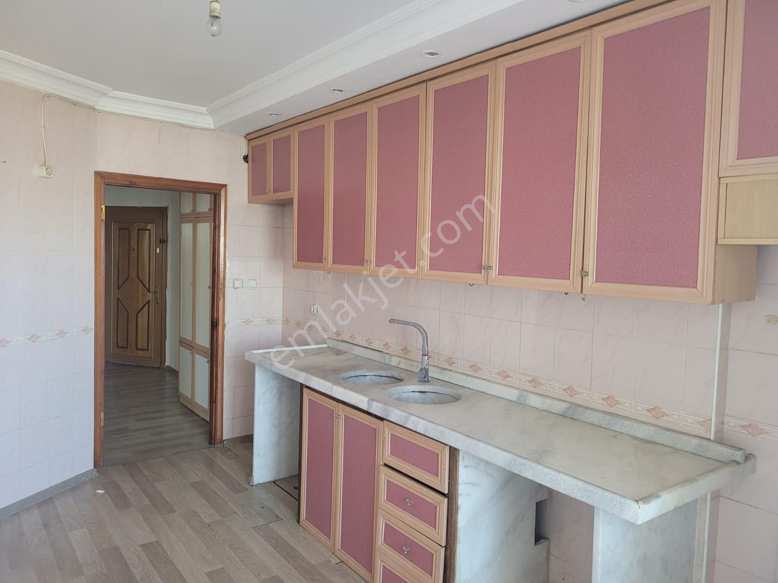 Adana Çukurova Huzurevleri 4+1 Kapalı Mutfak Çift Banyolu Güneybatı Kuzey Cepheli Kiralık Daire - Görsel 30
