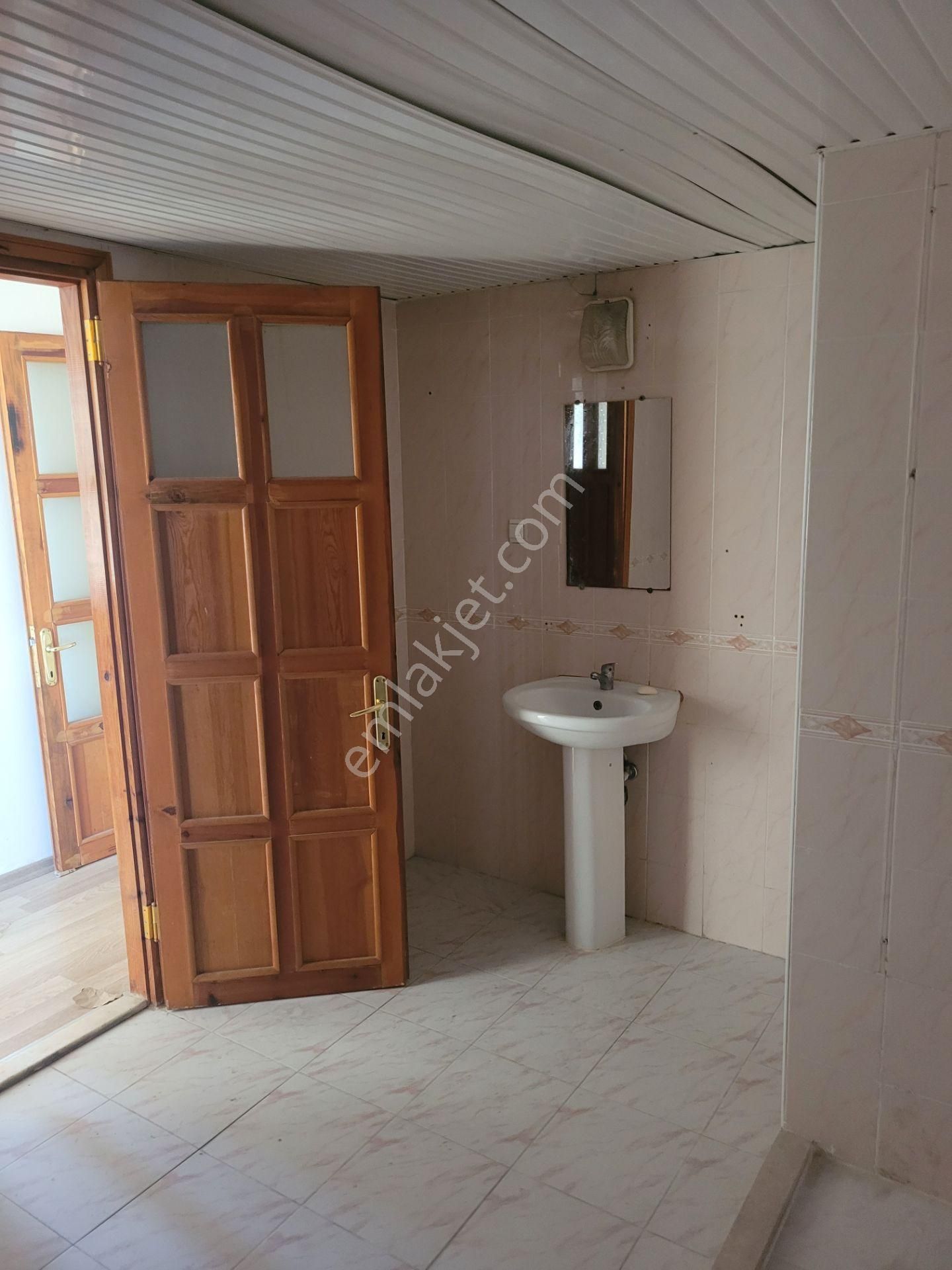 Adana Çukurova Huzurevleri 4+1 Kapalı Mutfak Çift Banyolu Güneybatı Kuzey Cepheli Kiralık Daire - Görsel 8