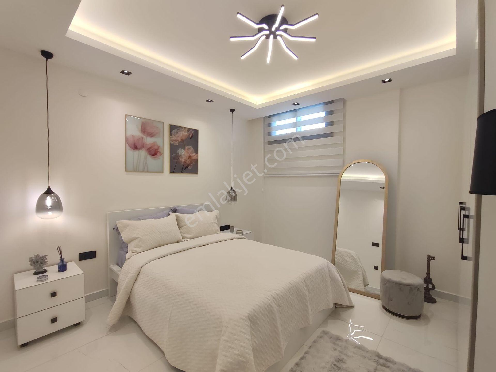 Kuşadası Davutlarda Doğa Ve Deniz Manzaralı Özel Havuzlu 5+2 Sıfır Müstakil Villa - Görsel 12