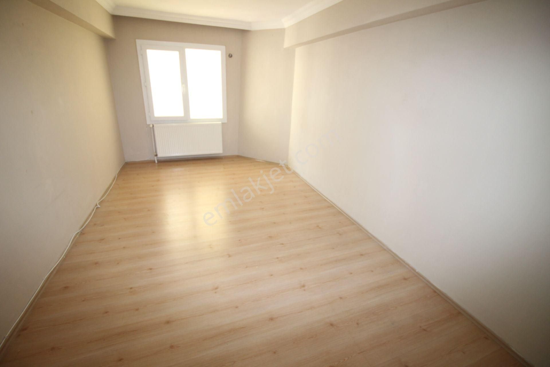 Göztepe Metro Karşı Sokağında D.gazlı 3+1 Kiralık Arakat - Görsel 9