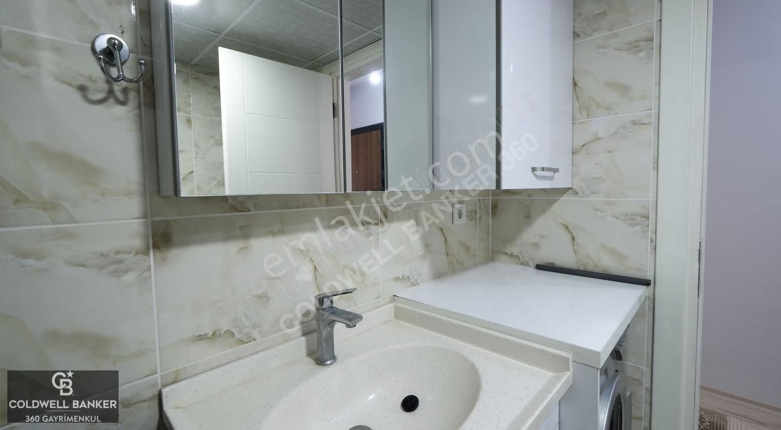 Balatçıkta Katip Çelebiye Yürüme Mesafesinde 1+1 Satılık Daire - Görsel 7