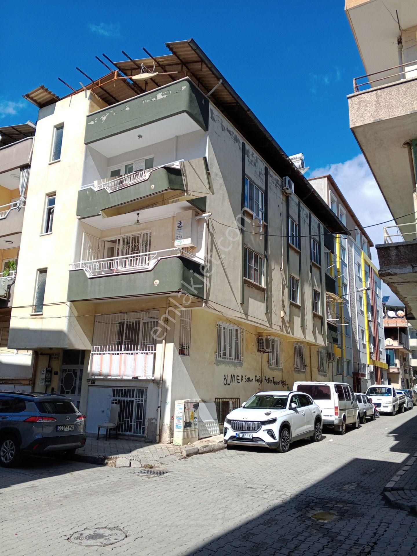 Nazilli Şahin Emlaktan Turan Mh.satılık Daire