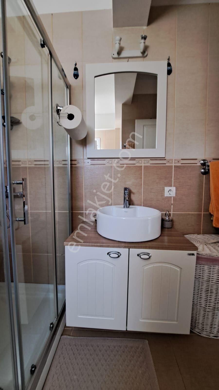 Havuzlu Sitede Deniz Manzaralı Daire - Turgutreis - Görsel 19