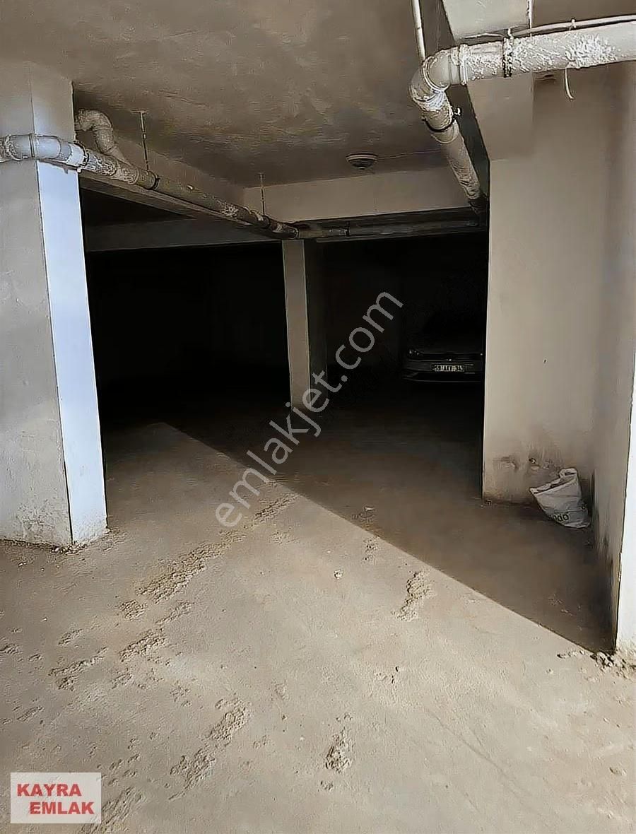 Bulvar Yoluna Santral Işık Yakın Ara Kat Daire - Görsel 23