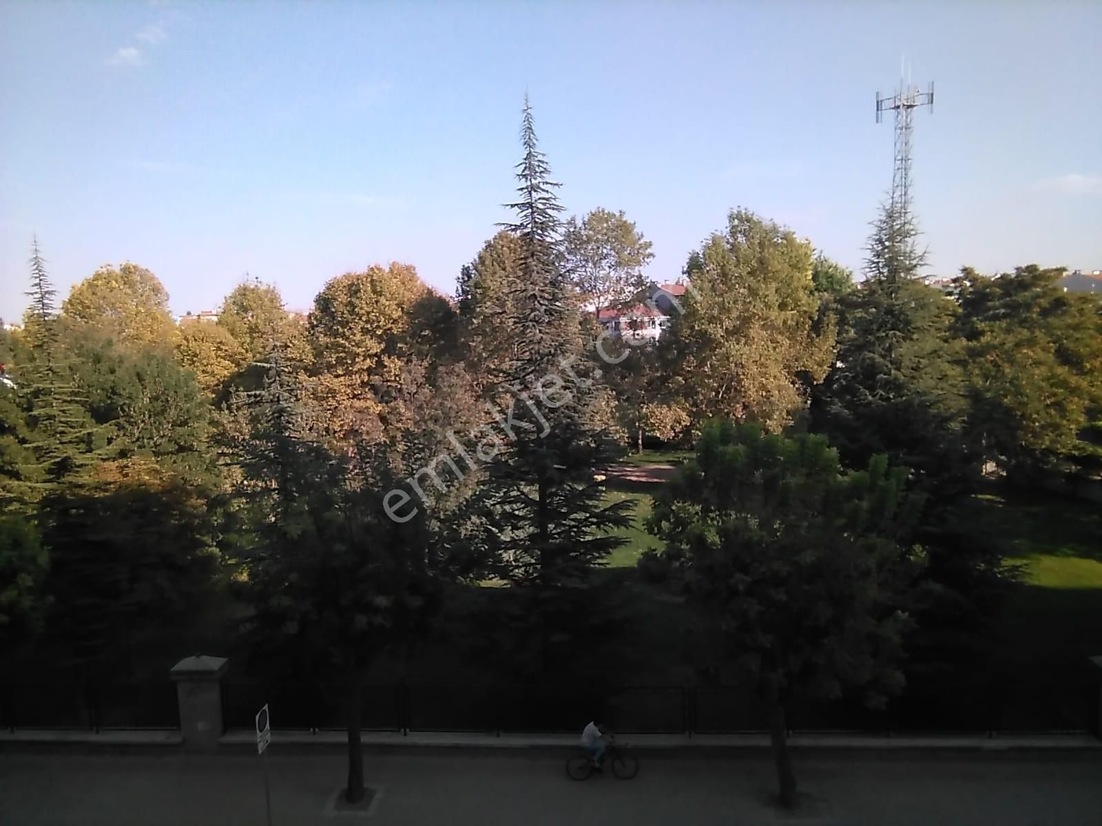 As Emlaktan G.y.satar Cd.büyük Park Karşısı Satılık Kombili Çift Asansörlü Balkonlu 3+1 Daire - Görsel 24