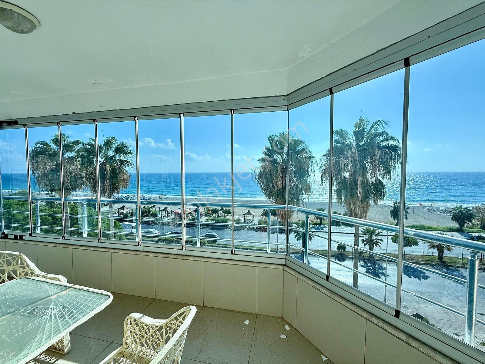 Alanya’da Sahile Sıfır Konumda Kiralık Eşyalı Daire - Görsel 13