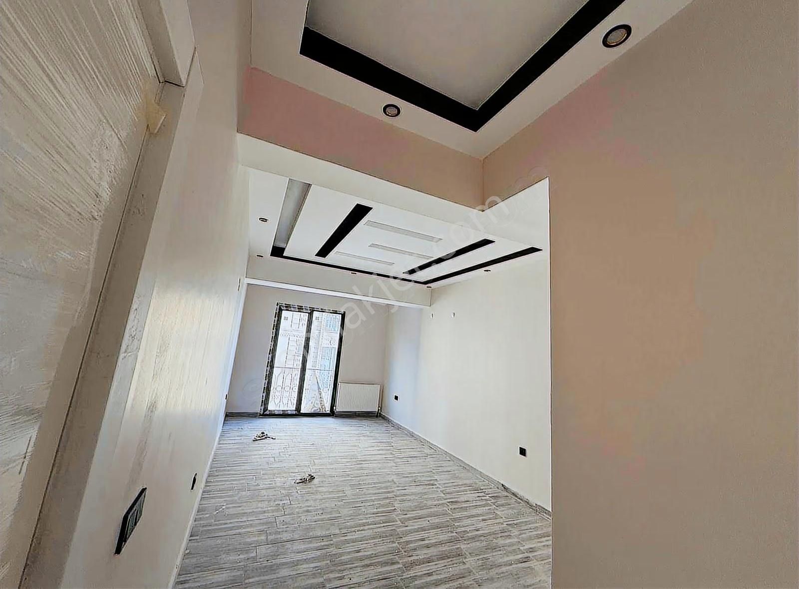 Öz Ay Emlaktan Satılık Beylerbeyi Plazda Ofis - Görsel 13