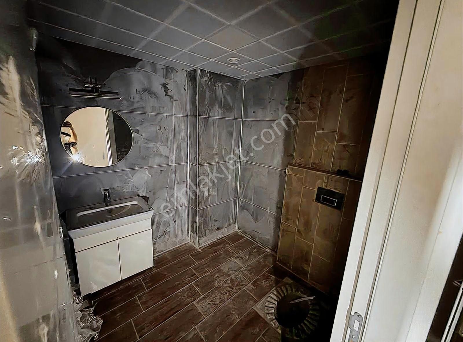 Öz Ay Emlaktan Satılık Beylerbeyi Plazda Ofis - Görsel 10