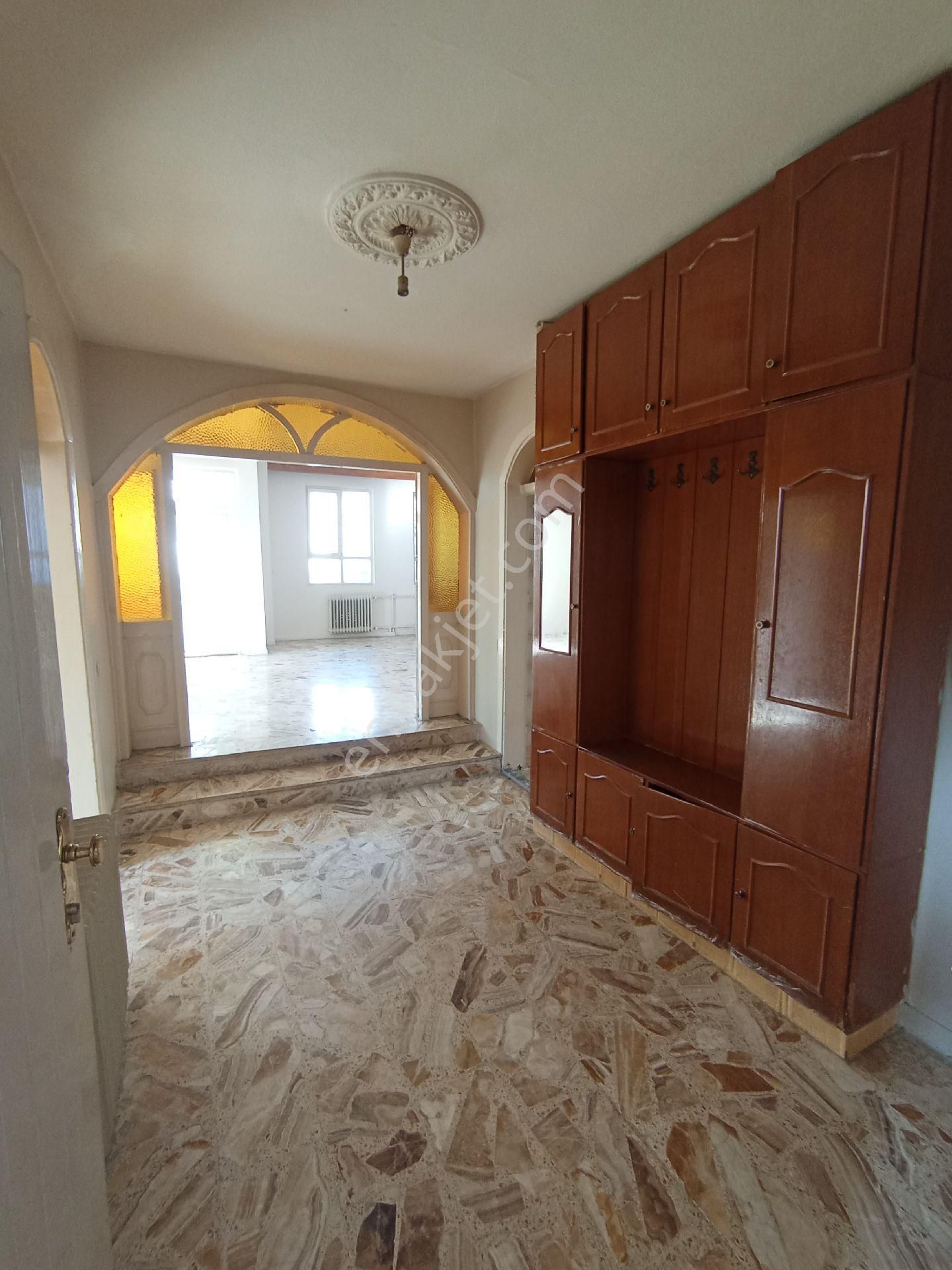 Seyitoğlu Emlak'tan Kiralık Tekli Daire - Görsel 27