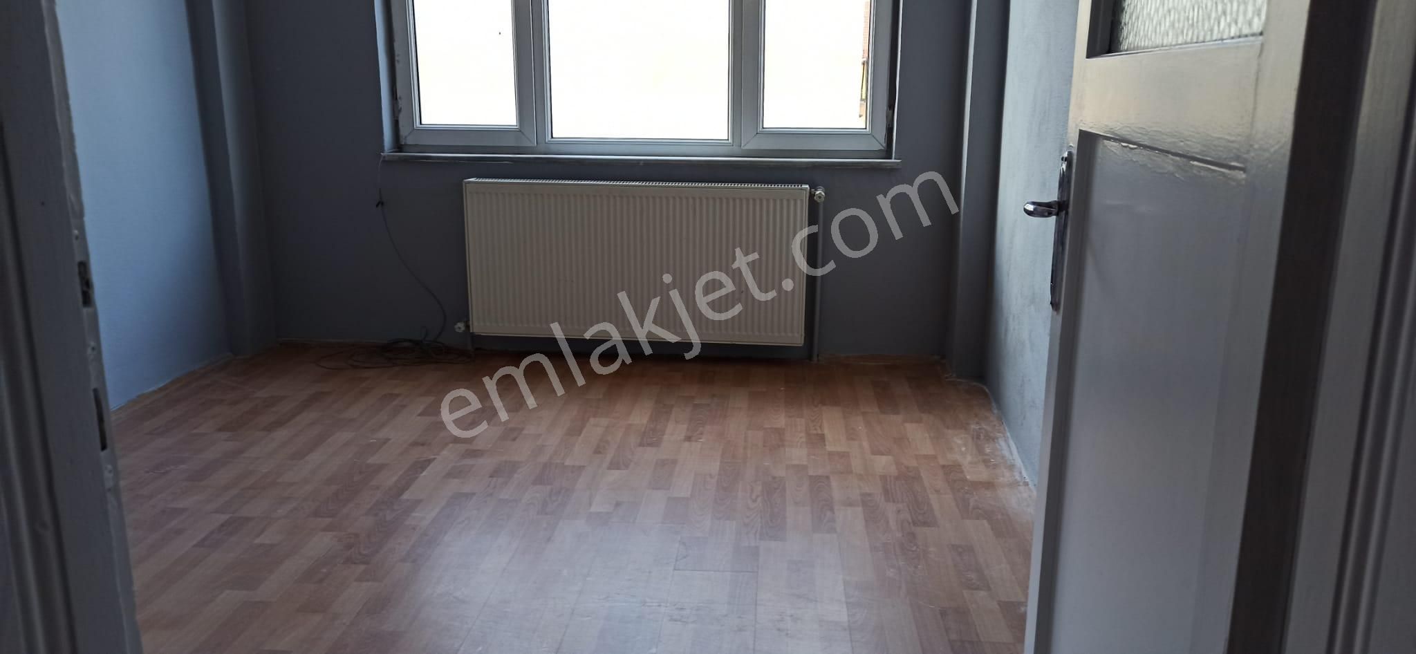 İnegöl Turgutalp Mahallesinde Merkezi Konumda Satılık Daire - Görsel 3