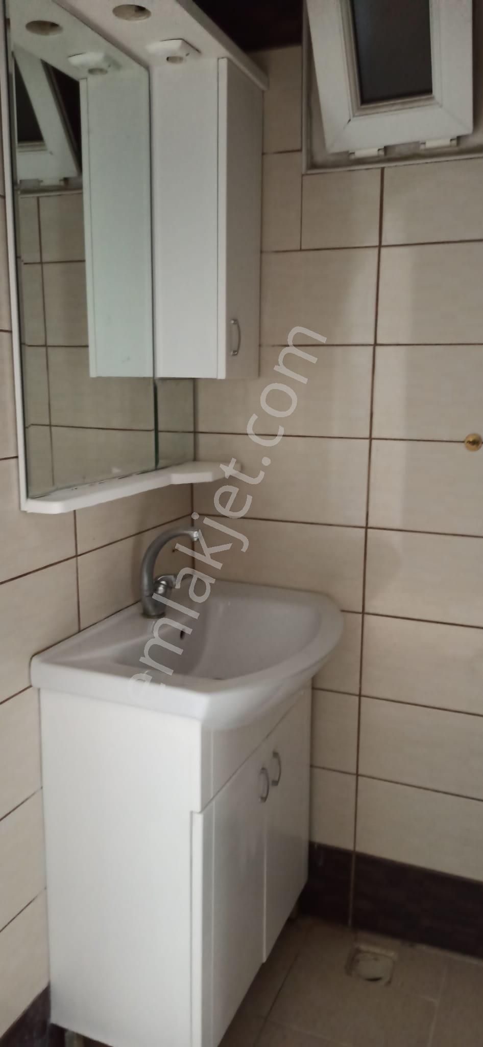 İnegöl Turgutalp Mahallesinde Merkezi Konumda Satılık Daire - Görsel 4